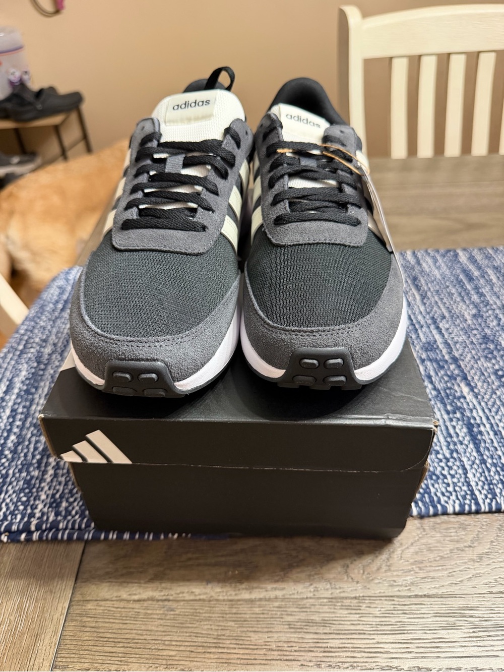 *BRAND NEW* Adidas women’s  Black & Gray Classic Retro Runner Sneakers